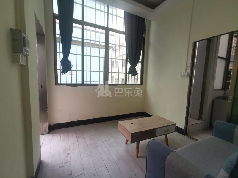 迎龙坊大街二巷9号9920726客厅图5