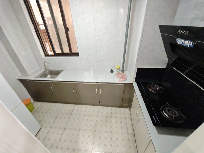 花桥裕花园9924032厨房图9