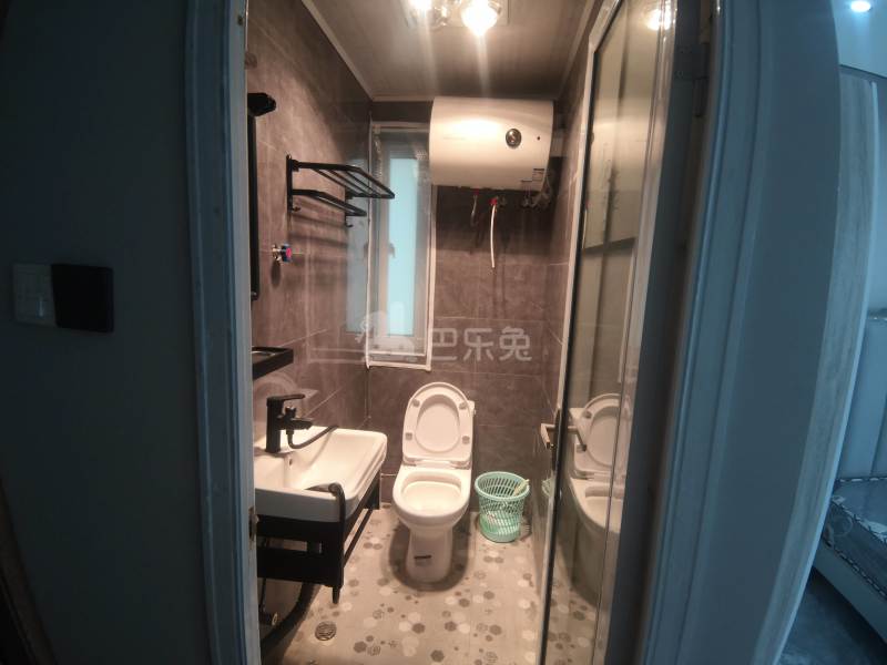 凌虹苑9928077卫生间图5