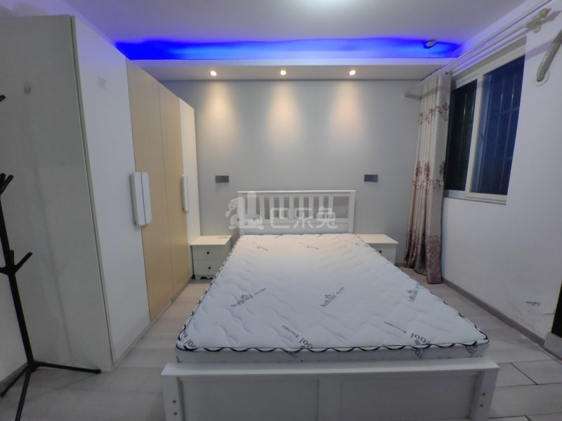 和龙新苑9928279卧室图2
