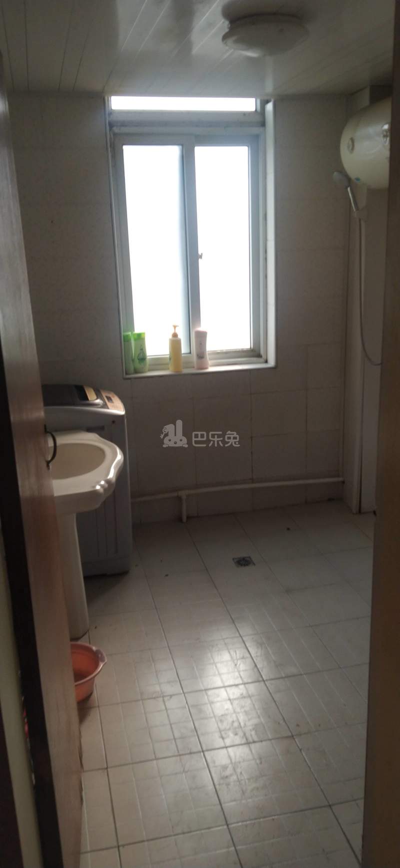 静安花苑701915卫生间图10