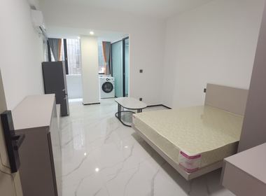 响螺公寓（植村店） 1室0厅1卫