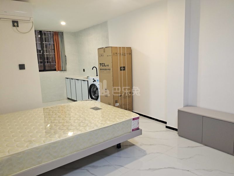 响螺公寓（植村店）9935530卧室图1