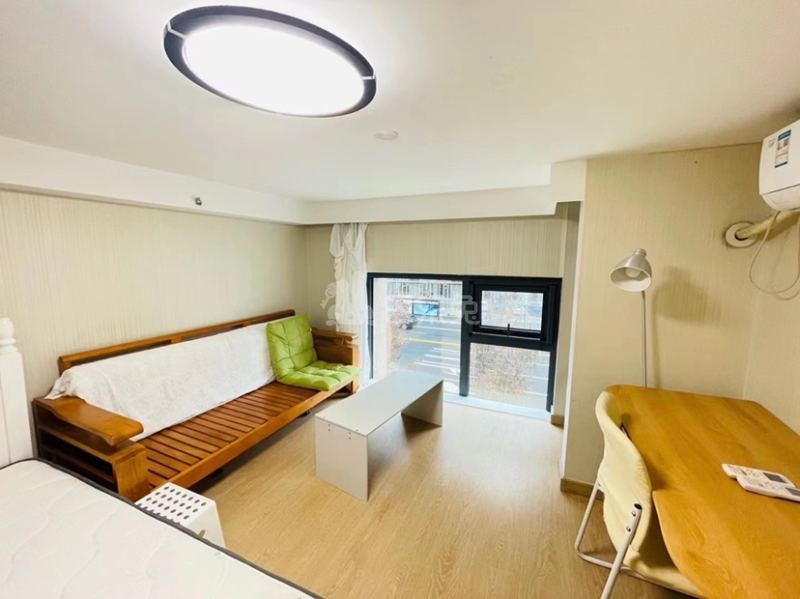 东亚新干线9936247卧室图1