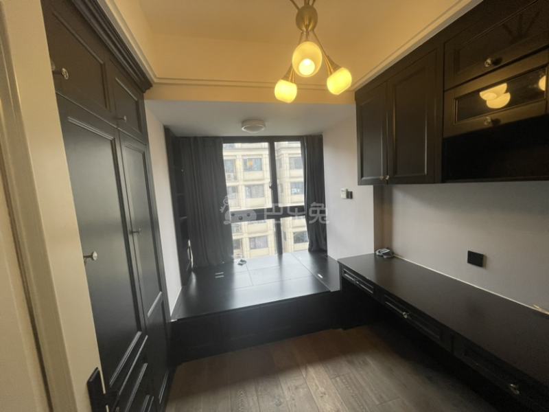 德信浙旅东宸9936261卧室图1