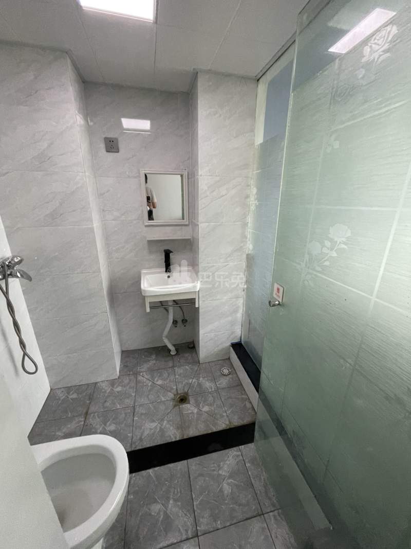高沙文盛公寓9939352卫生间图3