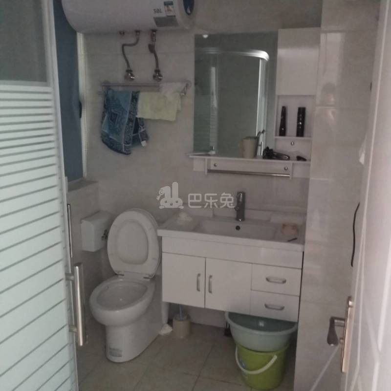 秀里华庭9942188卫生间图9