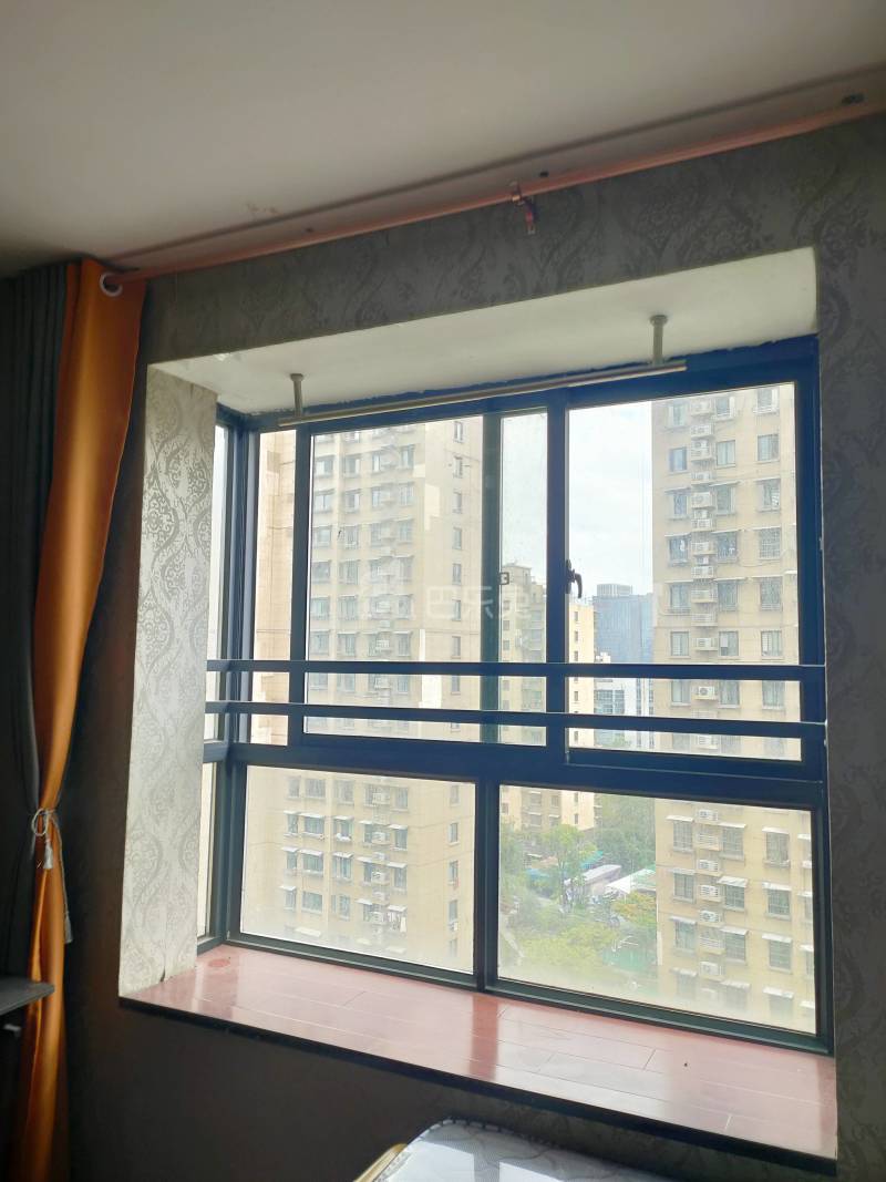 滨兴家园9947575卧室窗户图5