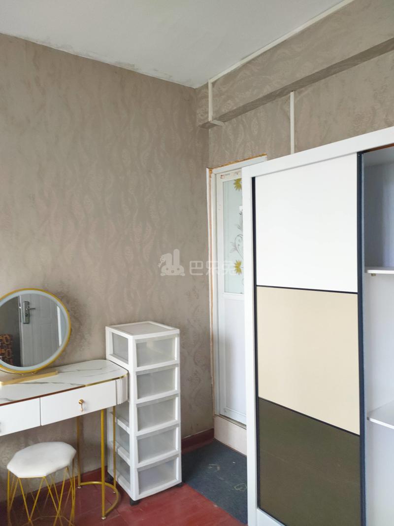 滨兴家园9947575卧室图2