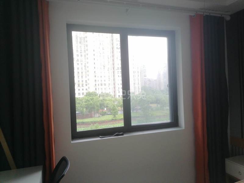 和欣家园9947716卧室窗户图17