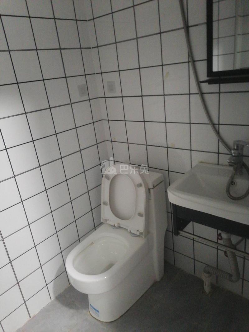 和欣家园9947716卫生间图10