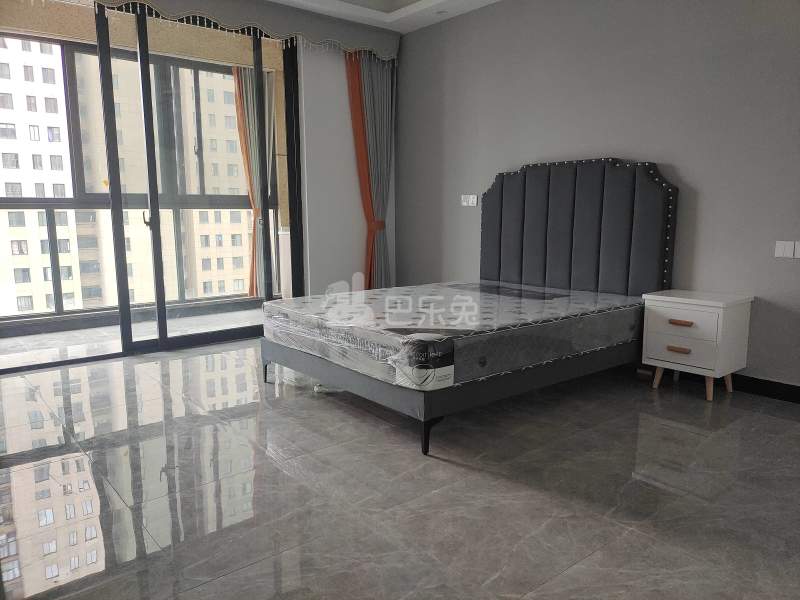 新盈名苑9958746卧室图0