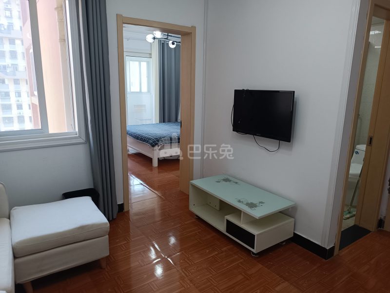 欣乐苑东苑9959234客厅图6