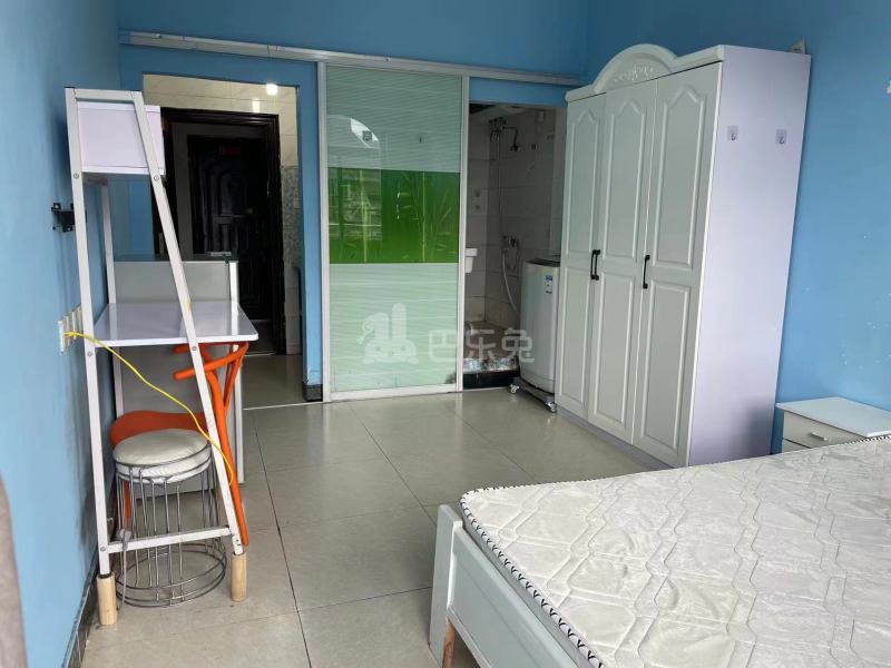 榴莲公寓（二联家园店）9959631卧室图1