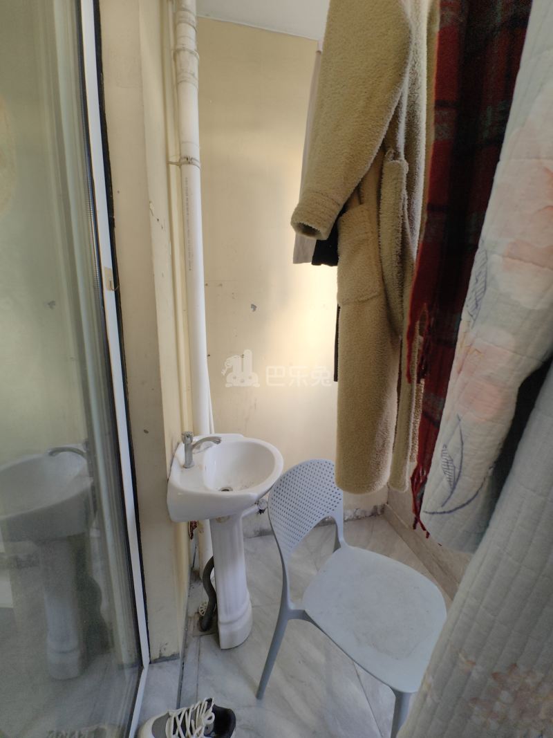 高行绿洲五期9960378卧室图4