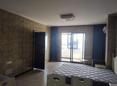 七彩公寓(东湖北路店) 1室1厅1卫