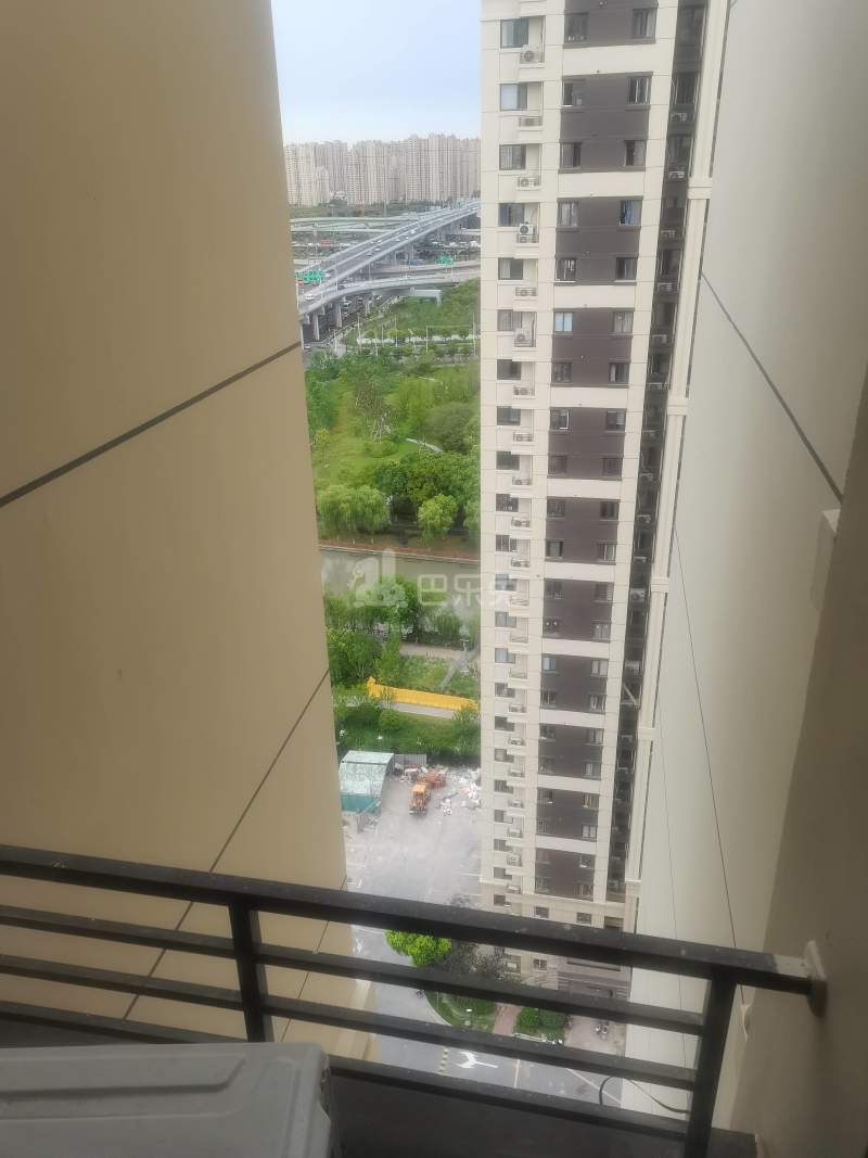 凌虹苑9978963周边环境图6