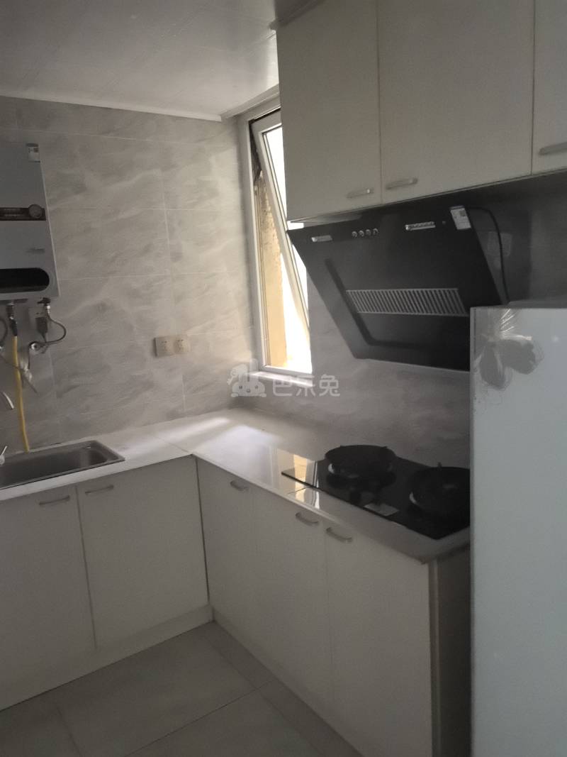 信达蓝爵9984150厨房图5