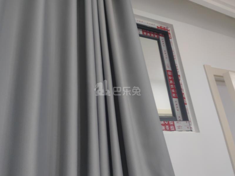 华晖绿苑9989810卧室窗户图8