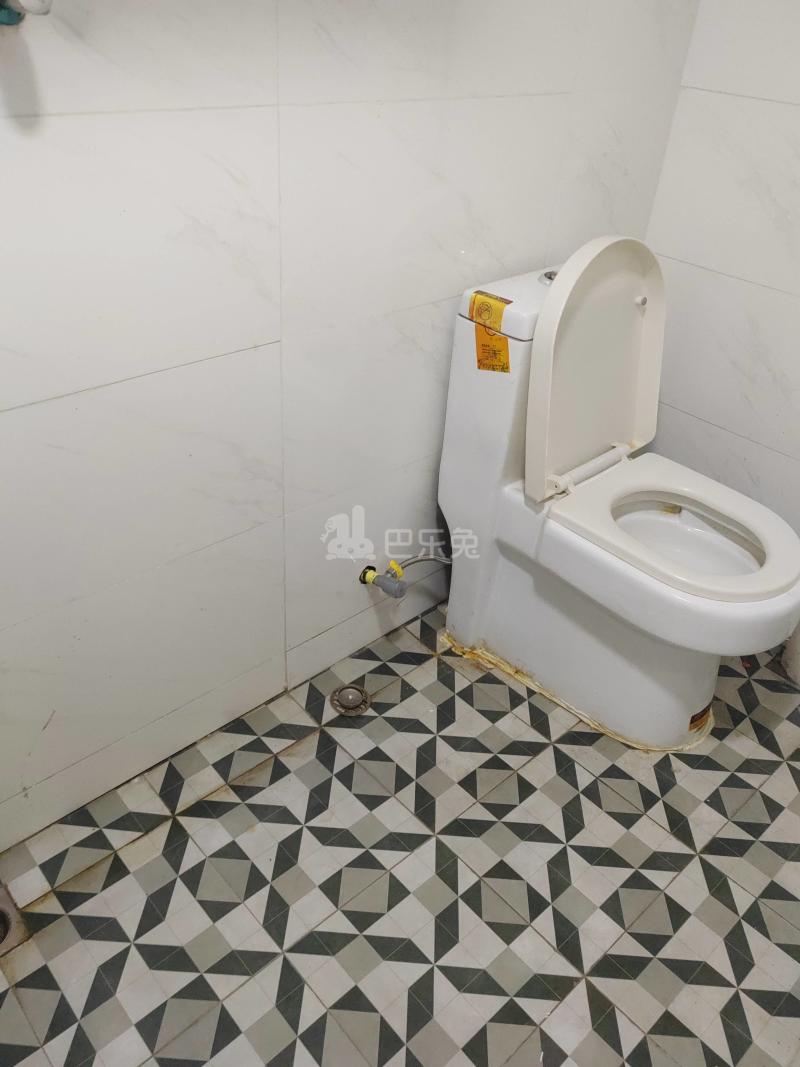 华晖绿苑9989810卫生间图7