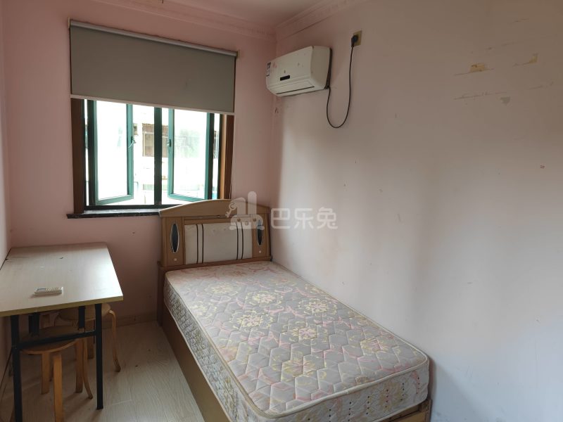 长宁路1600弄小区9996358卧室图0