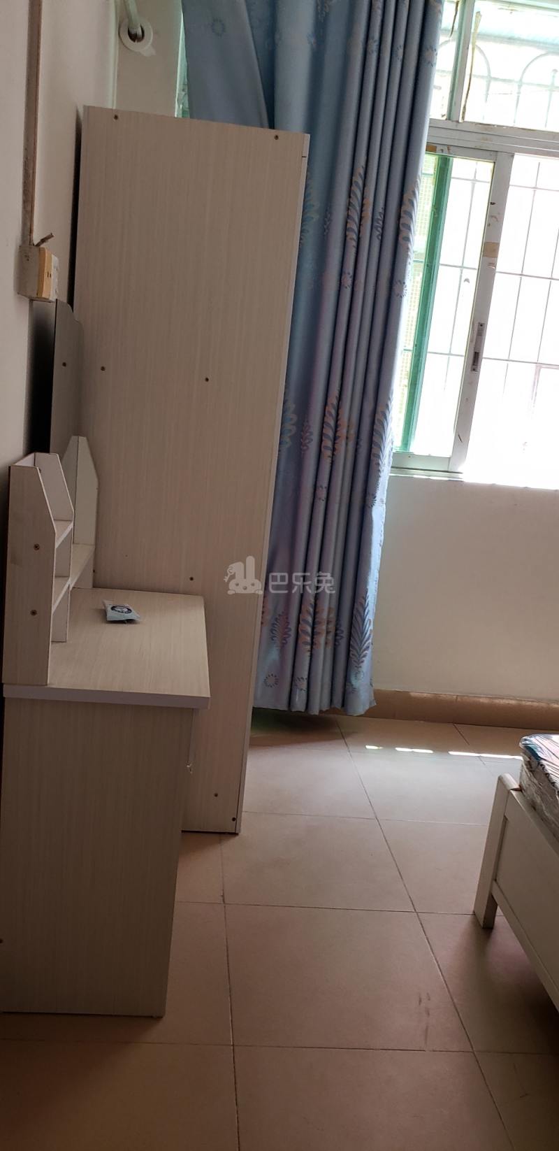 江夏西街二巷16号9998569客厅图4