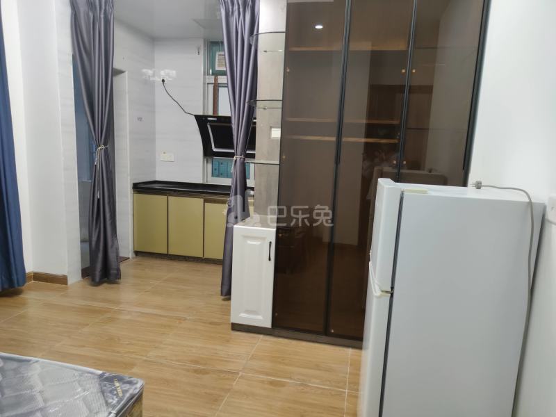 大山村祥和路14号9998649卧室图2