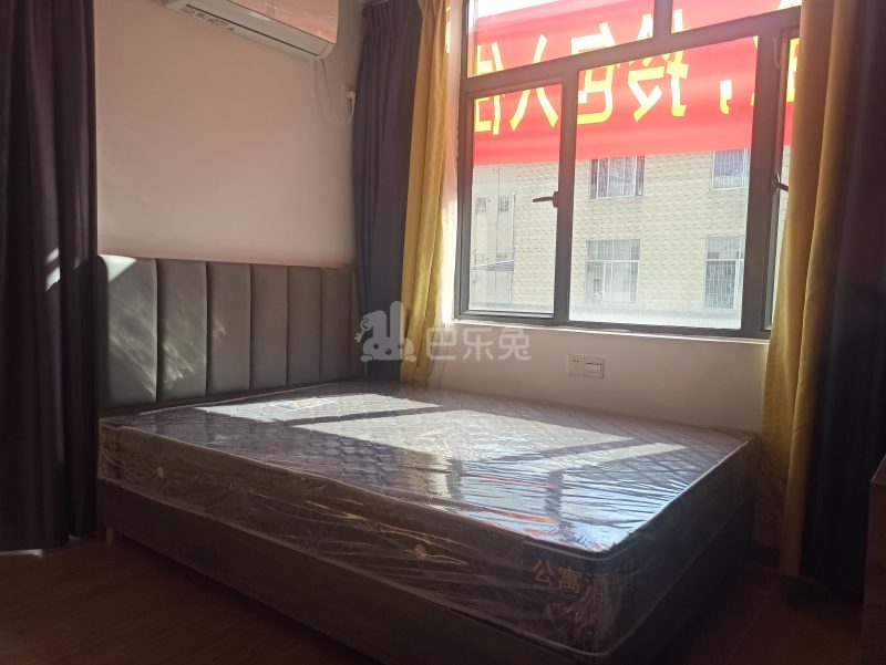 大山村祥和路14号9998685卧室图2