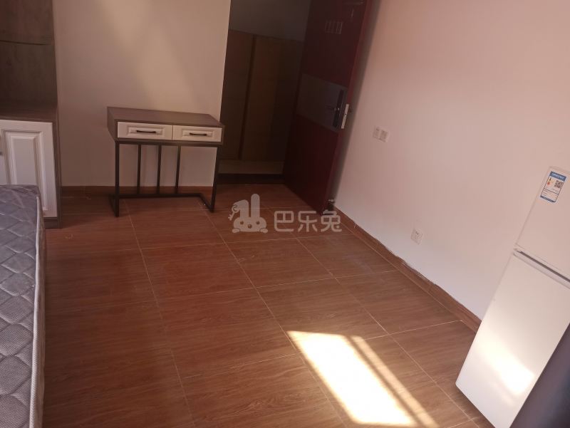 大山村祥和路14号9998685客厅图6