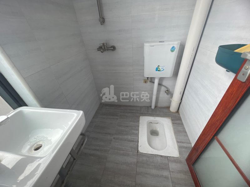 大山村祥和路14号9998688卫生间图9