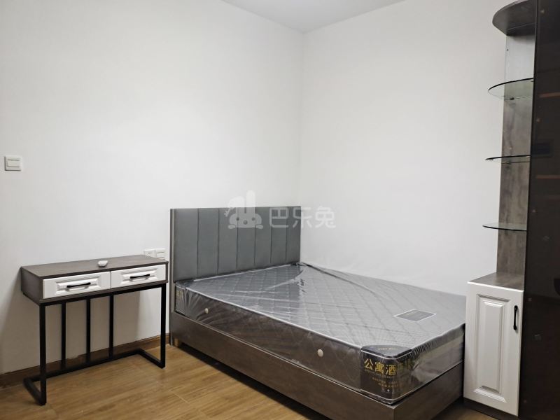 大山村祥和路14号9998694卧室图1